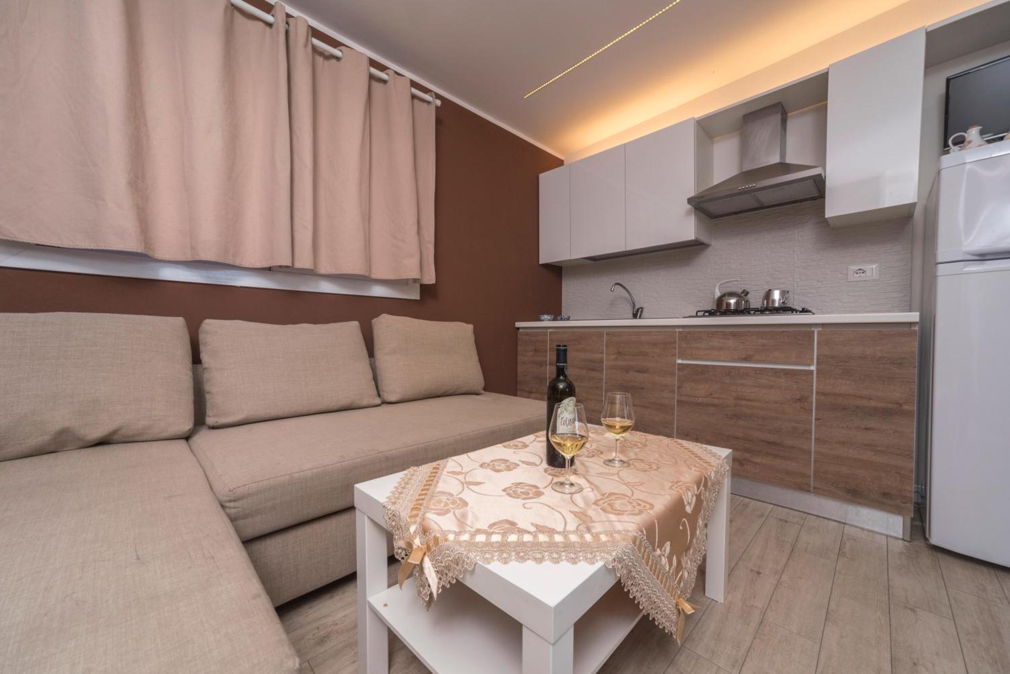 Centro Vacanze Mirage Torre di Palme 外观 照片